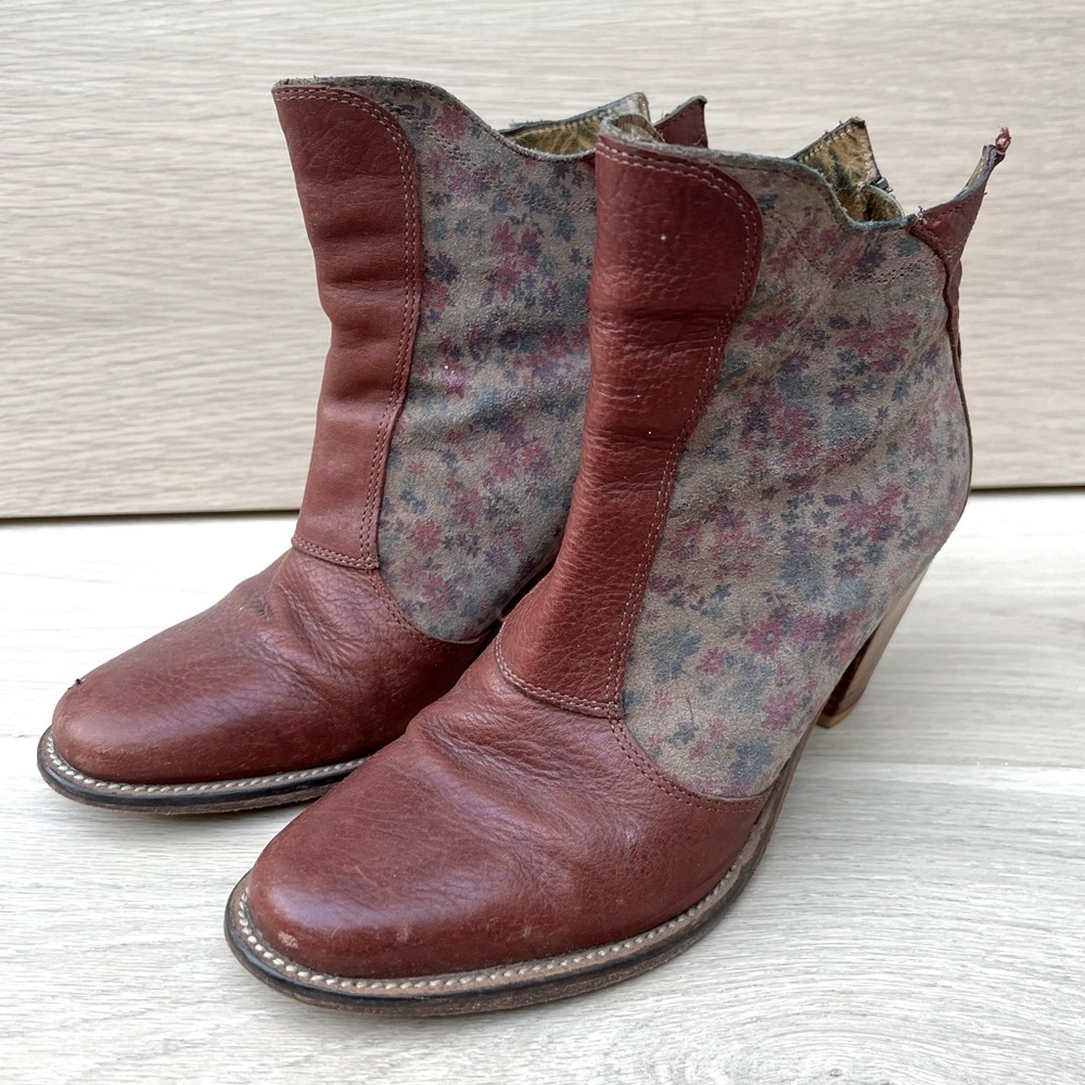 Anthropologie J Shoes Ranch 2 Ankle Bootie SIZE 8